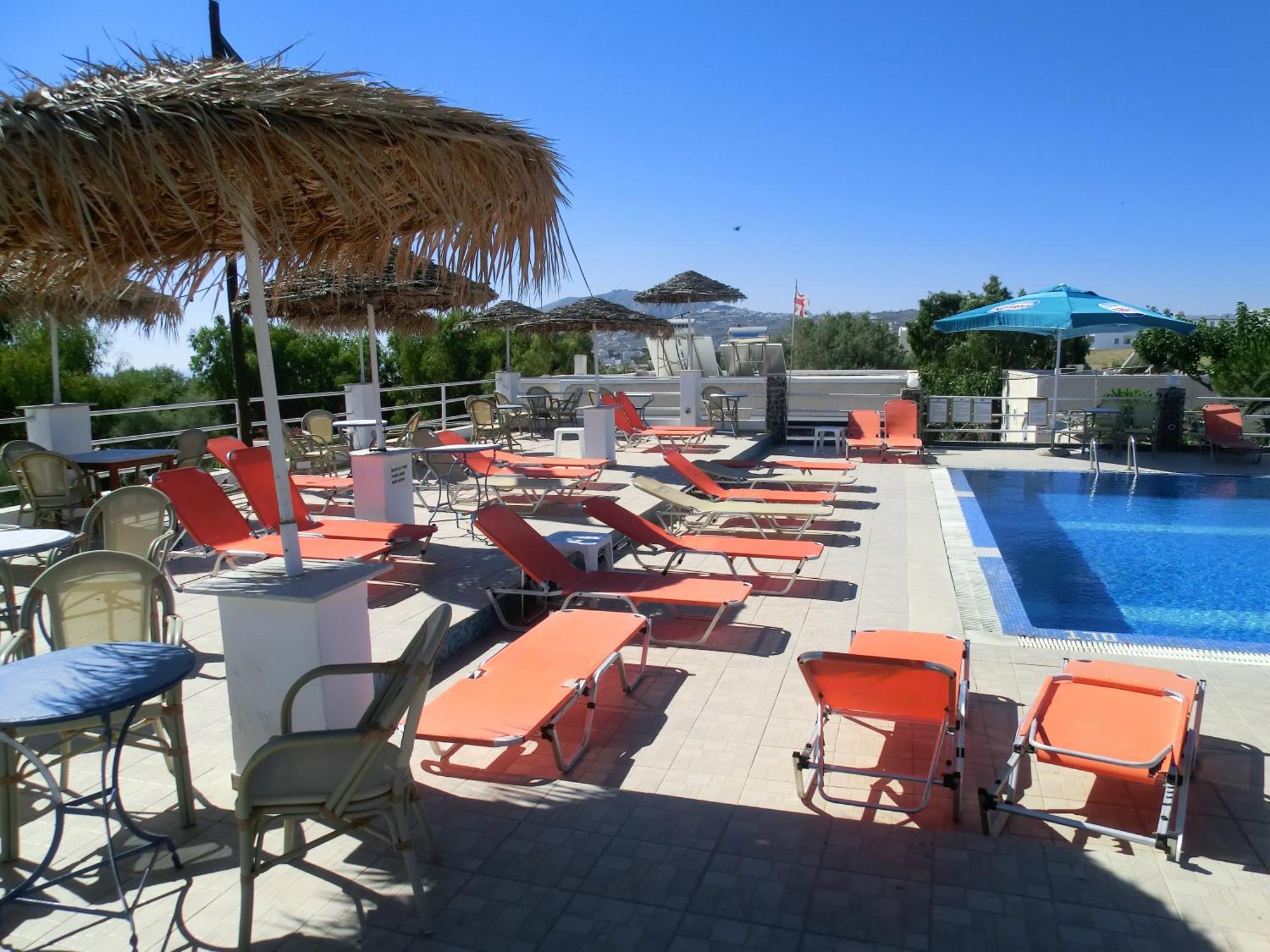 Hostel Santorini & Firá